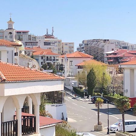 2 Bedroom Apartment Sveti Vlas With 2 Balconies And Sea Views Exterior photo